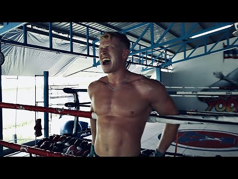 How BRUTAL is Muay Thai Training In Thailand?