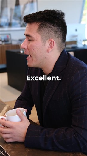 Kolin goes over the Amalfi Team's KPIs for the year. @thekolinjones #FlyAmalfi #PrivateJet #Travel