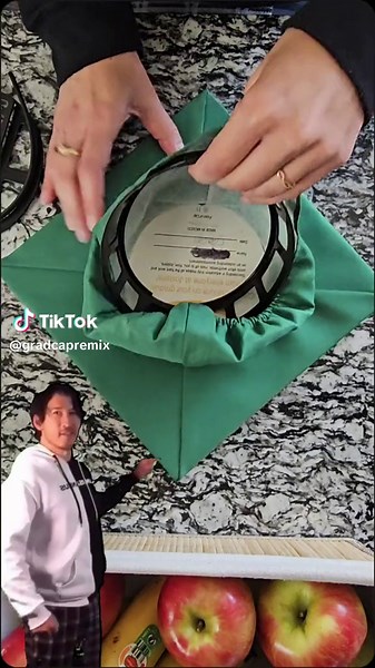 Add this to your list of favorite things on graduation day! Gradcapremix.com #classof2024 #gradcapdesign #gradcap #hbcu #collegegrad #college #highschool #CapCut