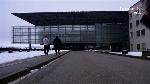 🚑 🇨🇭DOCUMENT Au chevet des blessés de Crans-Montana : nous avons pu rentrer pour la 1ère fois dans un service spécialisé qui soigne en ce moment même 4 grands brûlés à l'hôpital Mercy de Metz... Nous avons pu interroger les médecins et les familles qui sont à leur chevet. | Le 20h – France Télévisions