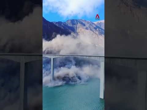 Bridge partially collapses in Sichuan, China months after opening