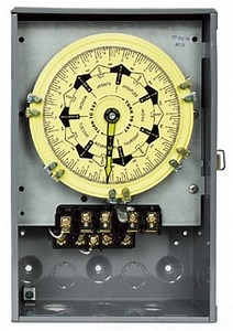 Intermatic T7401B 7-Day Time Clock