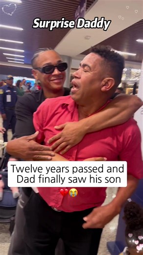 The moment a father sees his son again. No matter how long I've been away from home, I always miss my dad's hugs #surprise #reunion #fyp #usa #cominghome