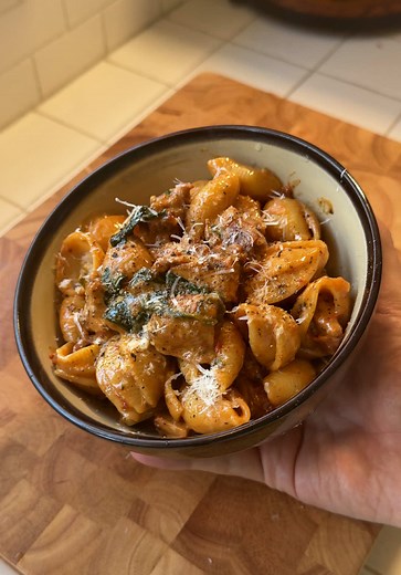Easy Creamy Tuscan Chicken Pasta Recipe