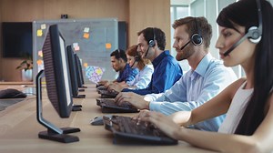 Call center automation: Types, pros, challenges (2025 guide)