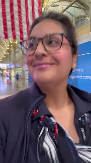 17K views · 428 reactions | As a Flight Attendant or Pilot being on time for work is really important because if we’re late it can delay the flight, causing a snowball effect for the rest of the day. Also, we don’t have set schedules which means our sign ins are always different depending on the flight time. 浪✈️ | Fly With Stella | Facebook