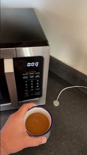 ALEXA, Nuke my Coffee! Toshiba Smart MICROWAVE Demo 🎙️🤩☕