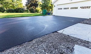 Should You Seal an Asphalt Driveway: 9 Things You Should Know