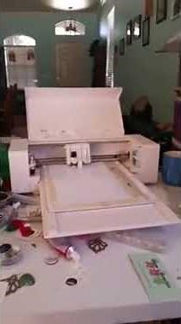Cutting vinyl with the silhouette curio