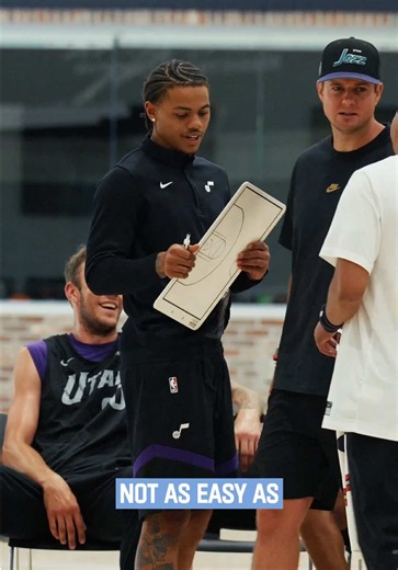 🗣️ YEAH, KEY! YEAH, KEY! go behind the scenes at practice with Coach Wojo mic'd up! 🎤 #utahjazz #micdup #bts #behindthescenes #keyontegeorge