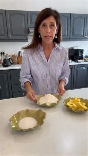 4.4K reactions · 1K shares | Easy shortbread biscuits # | Joani Mitchell | Facebook