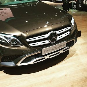 Das neue All-Terrain Modell der E-Klasse - hier als E220d 4Matic #mbcar #allterrain #mondialauto | Mercedes-Fans.de