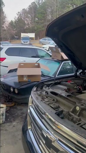 2018 suburban, headlight replacement