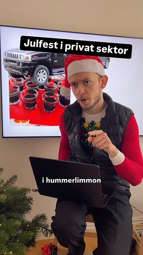 August Mether on Instagram: "Julfest i privat sektor. Grattis till nya titeln Marre! #jul #fest #jobb"