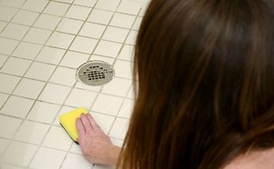 How to Tile a Shower Floor: In Easy Steps
