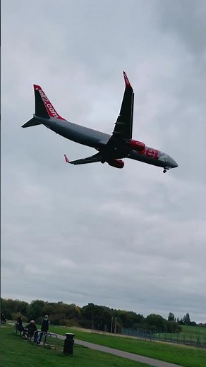 Jet2 Landing at the Airport | Smooth Touchdown and Reverse Thrust Sound #aviation #planespotting