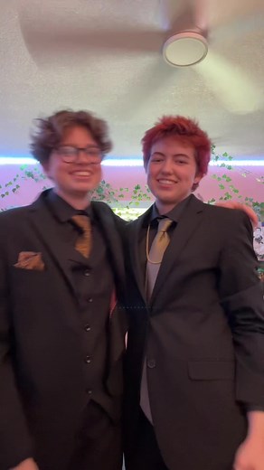 Prom Transition with BF: Fun Outfit Change and Couples Trend