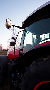 Die Präzisionslandwirtschaftsprodukte von FieldBee eröffnen Landtechnik-Händlern neue Möglichkeiten. Unser fortschrittliches PowerSteer-Autopilotsystem sowie benutzerfreundliche Spurführungslösungen sind für landwirtschaftliche Betriebe jeder Größe geeignet. Statten Sie Ihr Handelsunternehmen mit zuverlässigen, in der EU gefertigten Produkten aus, denen Landwirte vertrauen. Als Händler profitieren Sie von fachkundigen Schulungen, einem persönlichen Ansprechpartner und dem Zugang zu einer Vielzah