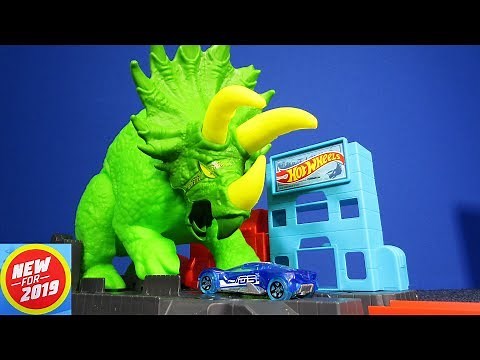 Hot Wheels Smashin' Triceratops Playset for Hot Wheels City! New For 2019!