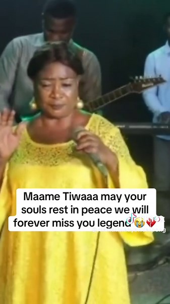Mama Tiwaa (@mamatiwaayawsarpong)’s video of rest in peace