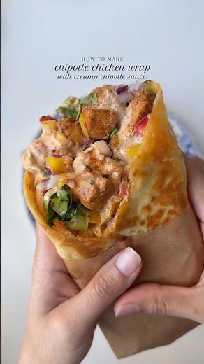 Chipotle chicken wrap 🌯