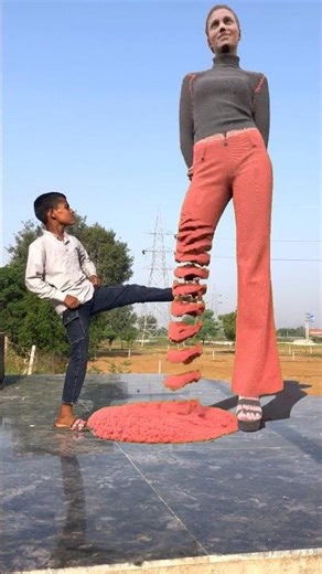 Sand Sculpture Falling Down Manjete Pyari Lage Tu Xori Ghani Hasin Ge #shorts #funny #youtubeshorts