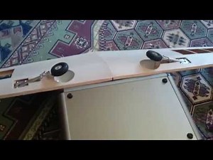 RC飛行機引き込み脚