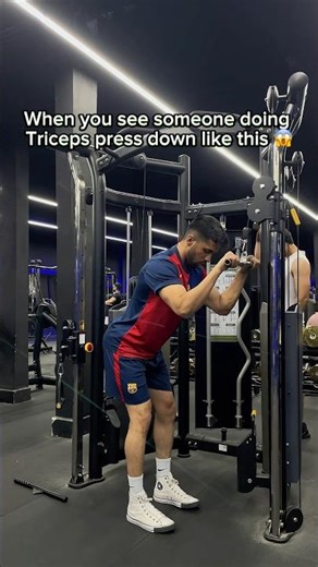 How to Do Straight Bar Tricep Pressdowns Correctly for Bigger Arms