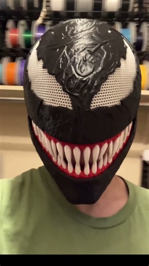 3D printing a VENOM mask! #venom #3dprinting #helmets