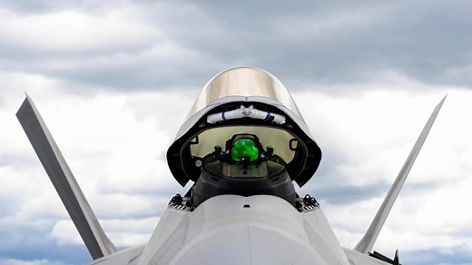 74K views · 66 reactions | Learn more about the Air Force Air Combat Command Single Ship Demonstrations Teams … https://dvidshub.net/r/ciokfx | DVIDSHUB | Facebook