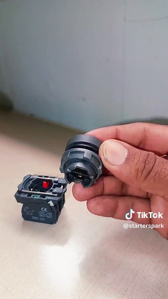 Understanding Push Button Switch Functionality