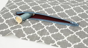 How to add a Zipper Pocket to your Bag Lining - video - Sew Modern Bags