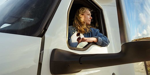 Navistar rebrands as International, unveils new logo, strategy