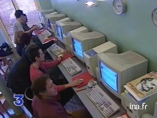 Les débuts d'Internet en France | Lumni Enseignement