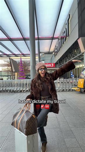 travel or no travel @Summer Fridays jet lag collection forever 💙🦋 shop @Sephora UK