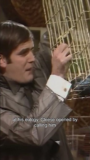 The Monty Python Troupe's Favourite Sketches: "Dead Parrot"