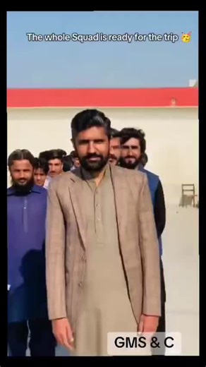 Squad is ready for Trip 🚎🚌