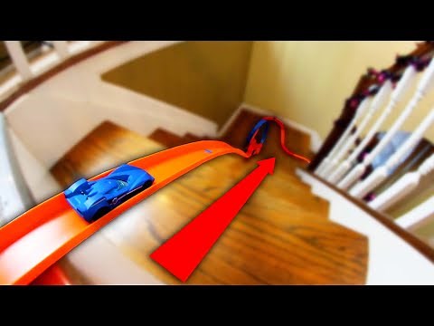 EPIC HOUSE HOT WHEELS TRACK!