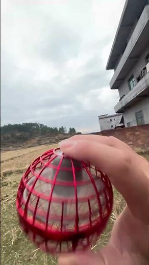 "Flying Ball: Boost Coordination, Focus!