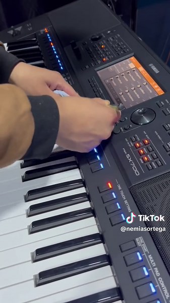 Yamaha PSR SX700 Keyboard: Tips, Tricks, and Tutorials