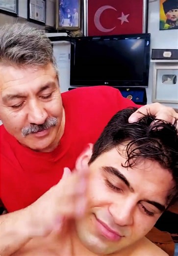 Relax and enjoy this head massage asmr that 98.9% will put you to sleep #asmr #relaxing #fyp #london