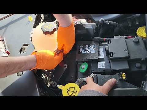 Jeep Compass WON'T TURN OVER EVEN WITH NEW BATTER. AUXILLARY BATTERY INSTALL 2018 2021