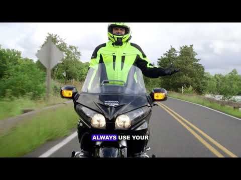 10 Motorcycle Safety Tips That SAVE LIVES (New Riders MUST Know!)