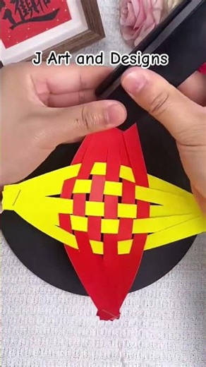 So Satisfying! 🤤 Easy Paper Weaving Technique #Shorts