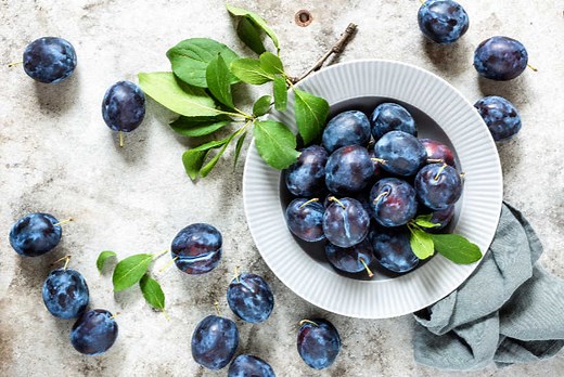 Easy Plum & Ginger Jam Recipe (no pectin)