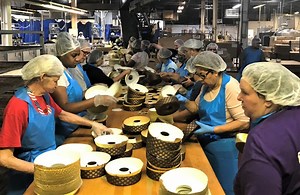 Taking the cake: New TV doc tracks the great Texas fruitcake embezzlement case