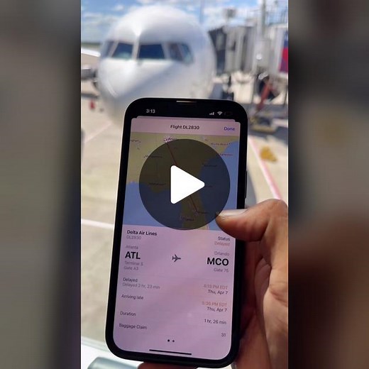Track Your Flight with iMessage: iPhone Trick