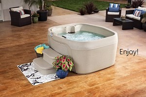 Don't compromise quality for style. The unmatched experience of Freeflow Spas plug-n-play hot tubs means unsurpassed quality and long-term reliability for you and your family. | Freeflow Spas