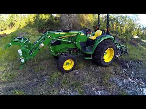 John Deere 4044m rootgrapple action
