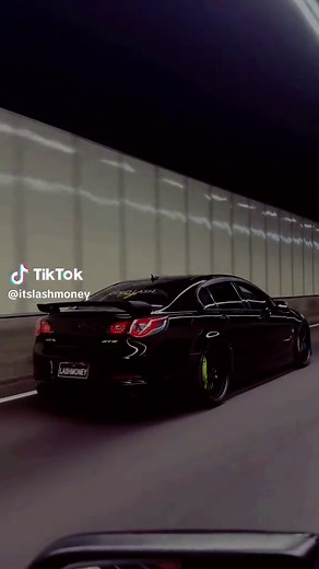 Aussie Cars: The Iconic Holden Maloo in Focus